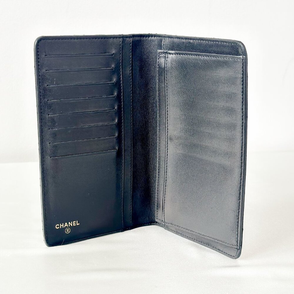 Chanel Black Wallet with Chain - Picture 11 of 16
